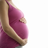 Беременность повышает риск инсульта, но только у молодых женщин