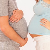 Мужчины подвержены мнимой беременности и послеродовой депрессии