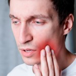 Боль в нижней челюсти Боль в нижней челюсти
