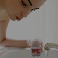 Ополаскиватели с хлоргексидином небезопасны для здоровья Ополаскиватели с хлоргексидином небезопасны для здоровья
