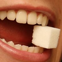 Диабет ослабляет эмаль и дентин, вызывая разрушение зубов