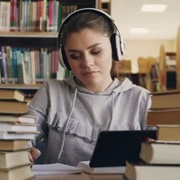 Аудиокниги воспринимаются людьми по-разному Аудиокниги воспринимаются людьми по-разному