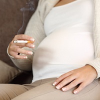 Отказ от курения во время беременности снижает риск преждевременных родов 